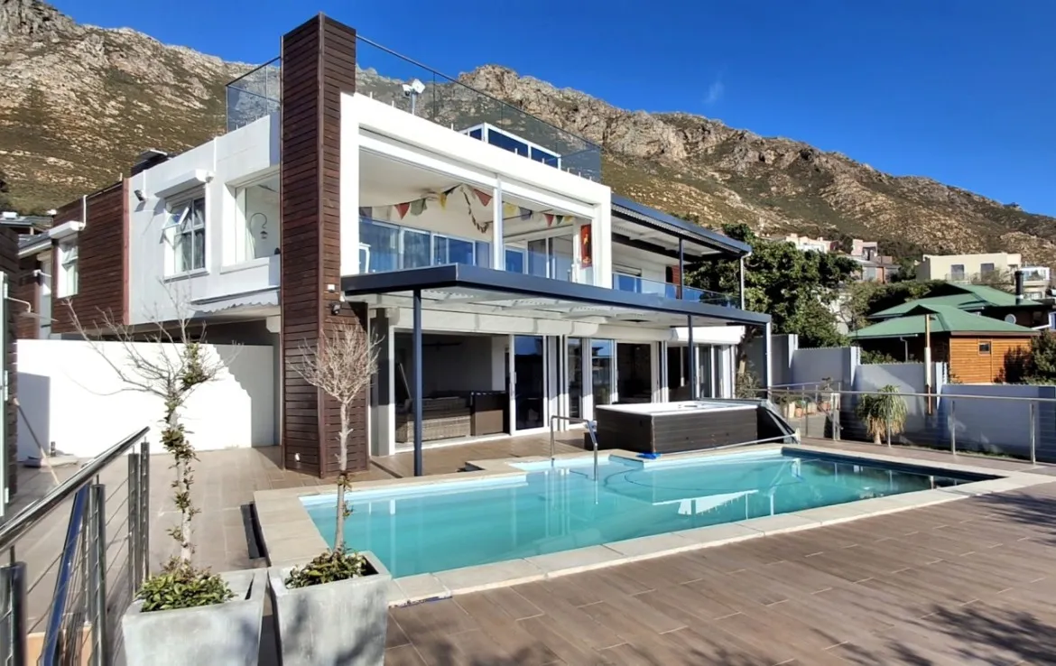 Property Coza photo 6