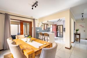 Meridian Realty photo 2