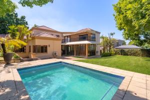 Meridian Realty photo 6