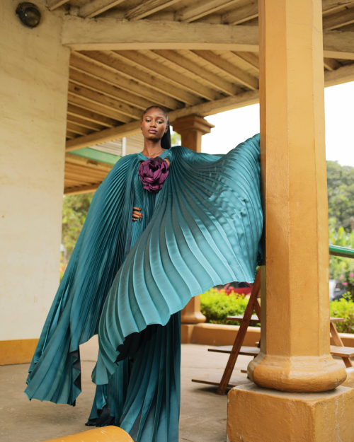 Yutee Rone photo 5