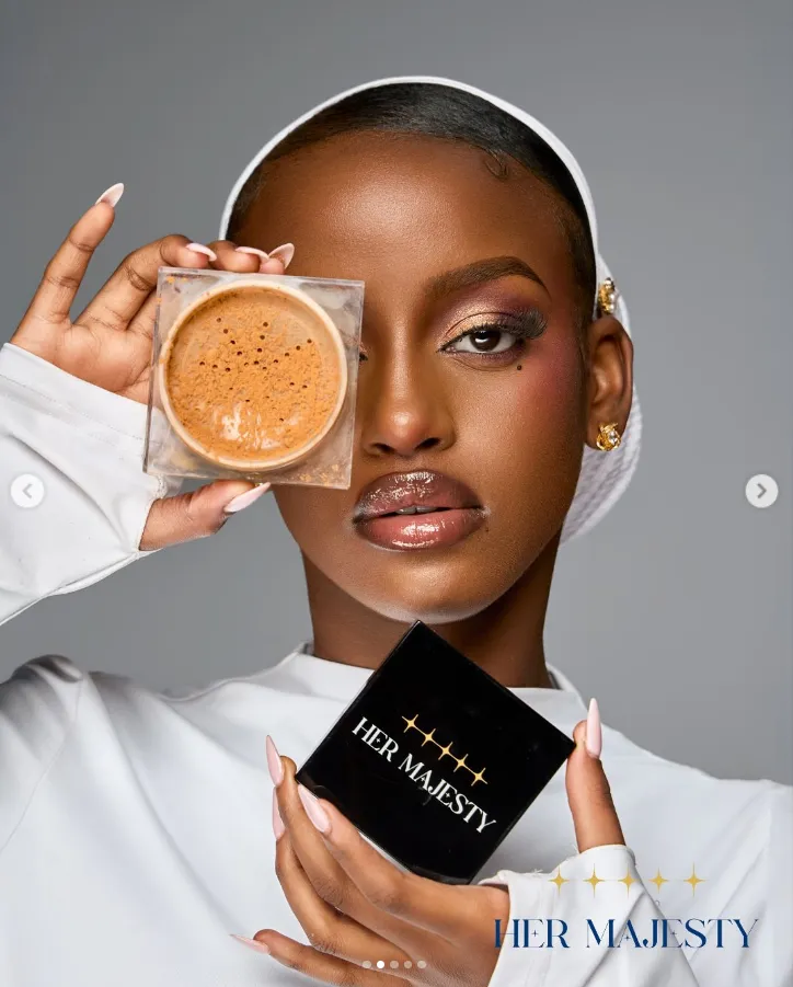 Her Majesty Cosmetics photo 5